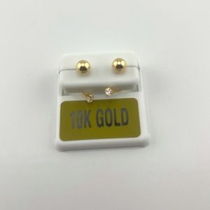 10k solid gold genuine Swarovski Simulated diamond beautiful gift earrings SALE